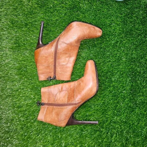 Donald Pliner Women Estero Brown Leather Moto Biker Buckle Ankle Boots US 7 - Picture 2 of 8